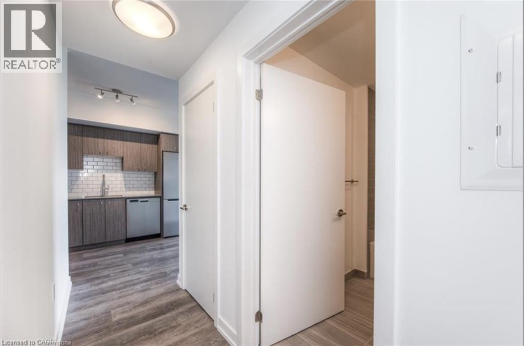 15 Wellington Street S Unit# 1610, Kitchener, Ontario  N2G 0E4 - Photo 8 - 40791514