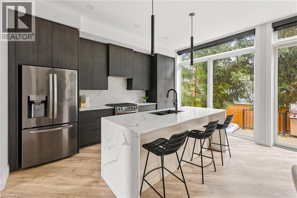 Photo 11 of 40 for 26 Huron Street