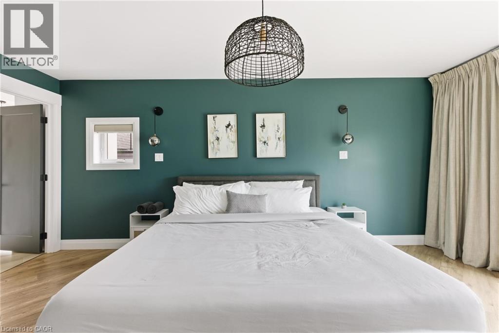 Photo 20 of 40 for 26 Huron Street