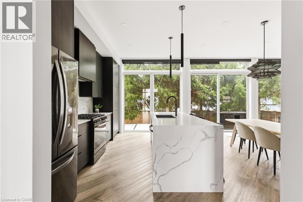 Photo 7 of 40 for 26 Huron Street