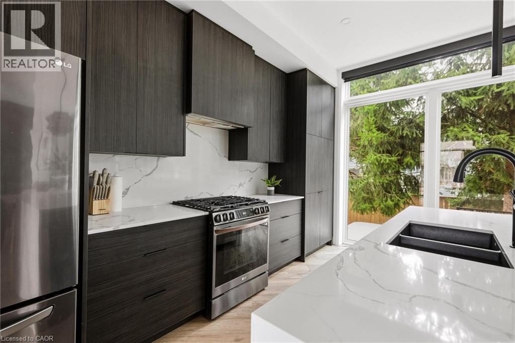 Photo 8 of 40 for 26 Huron Street