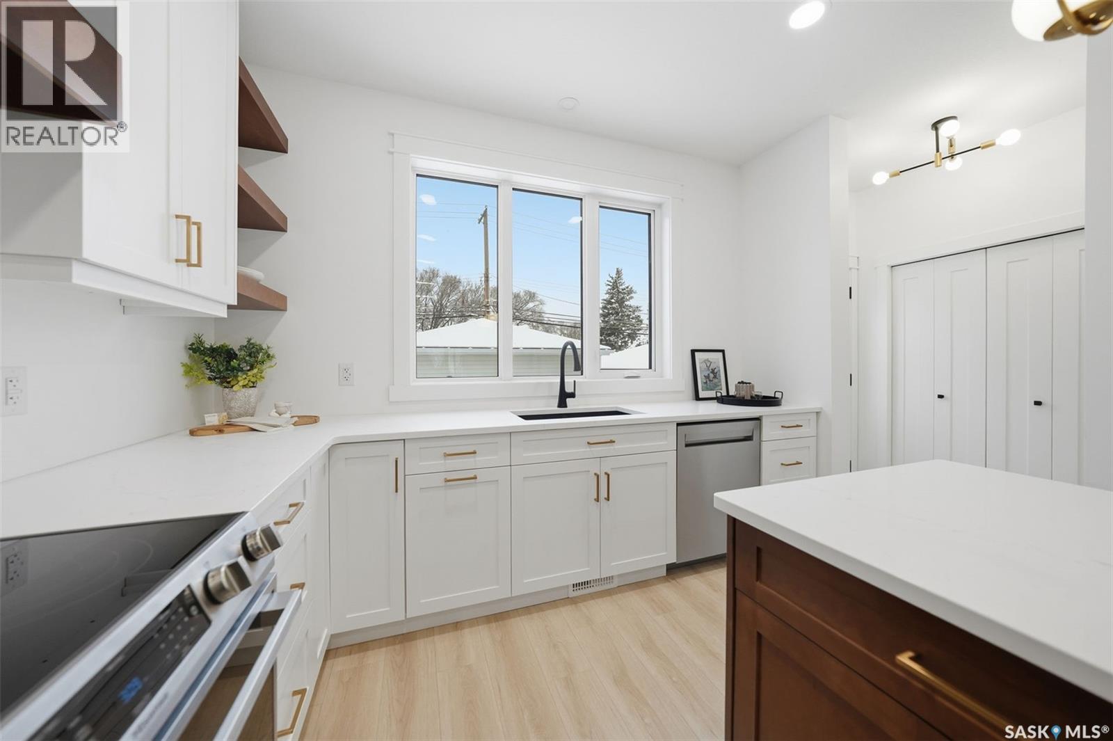 1912 Herman Avenue, Saskatoon, Saskatchewan  S7M 0M8 - Photo 17 - SK024465