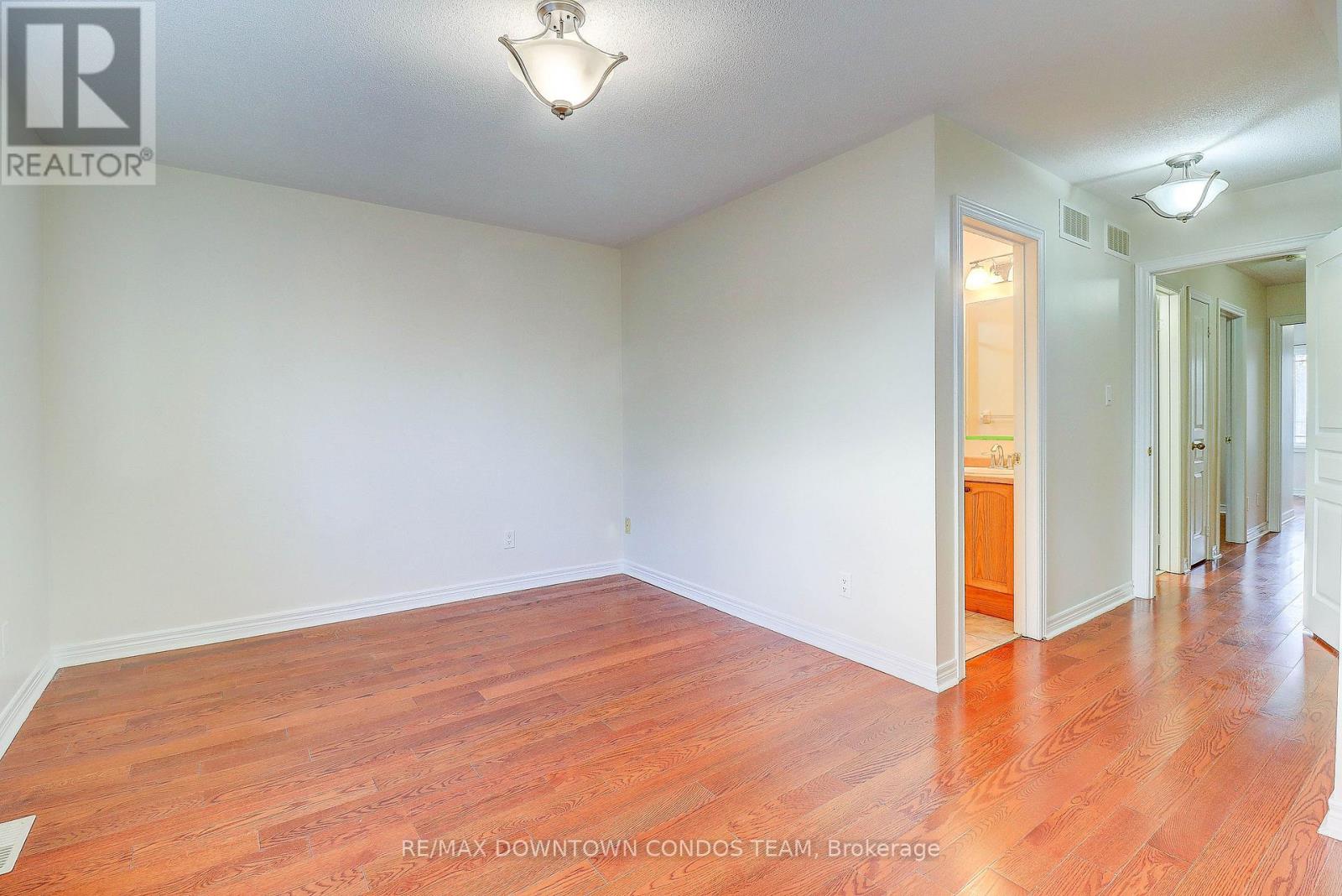 4271a Lawrence Avenue E, Toronto, Ontario  M1E 2S8 - Photo 28 - E12586056