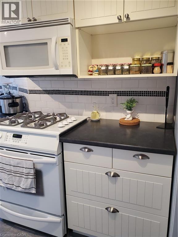 210 Highland Crescent Unit# 19, Kitchener, Ontario  N2M 5H7 - Photo 6 - 40791497