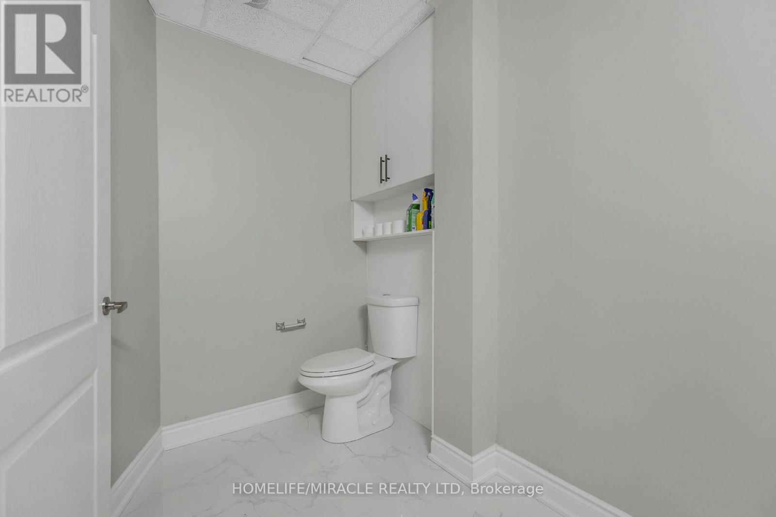 112 (Main Floor) - 2 Automatic Drive, Brampton (Gore Industrial North), Ontario  L6S 6K8 - Photo 26 - W12589662