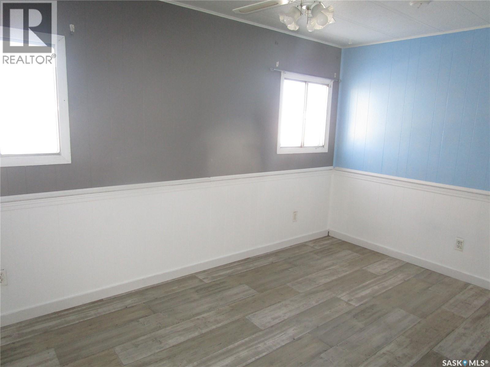 42 Sunrise Estates, Assiniboia, Saskatchewan  S0H 0B0 - Photo 10 - SK024977