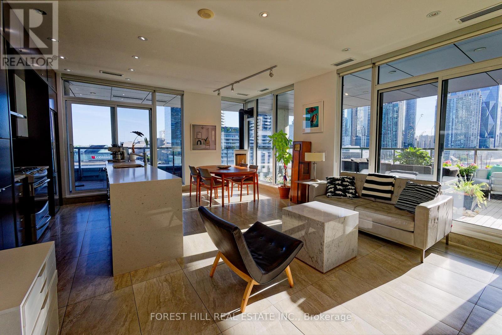 809 - 1 Market Street, Toronto (Waterfront Communities), Ontario  M5E 0A2 - Photo 3 - C12590098