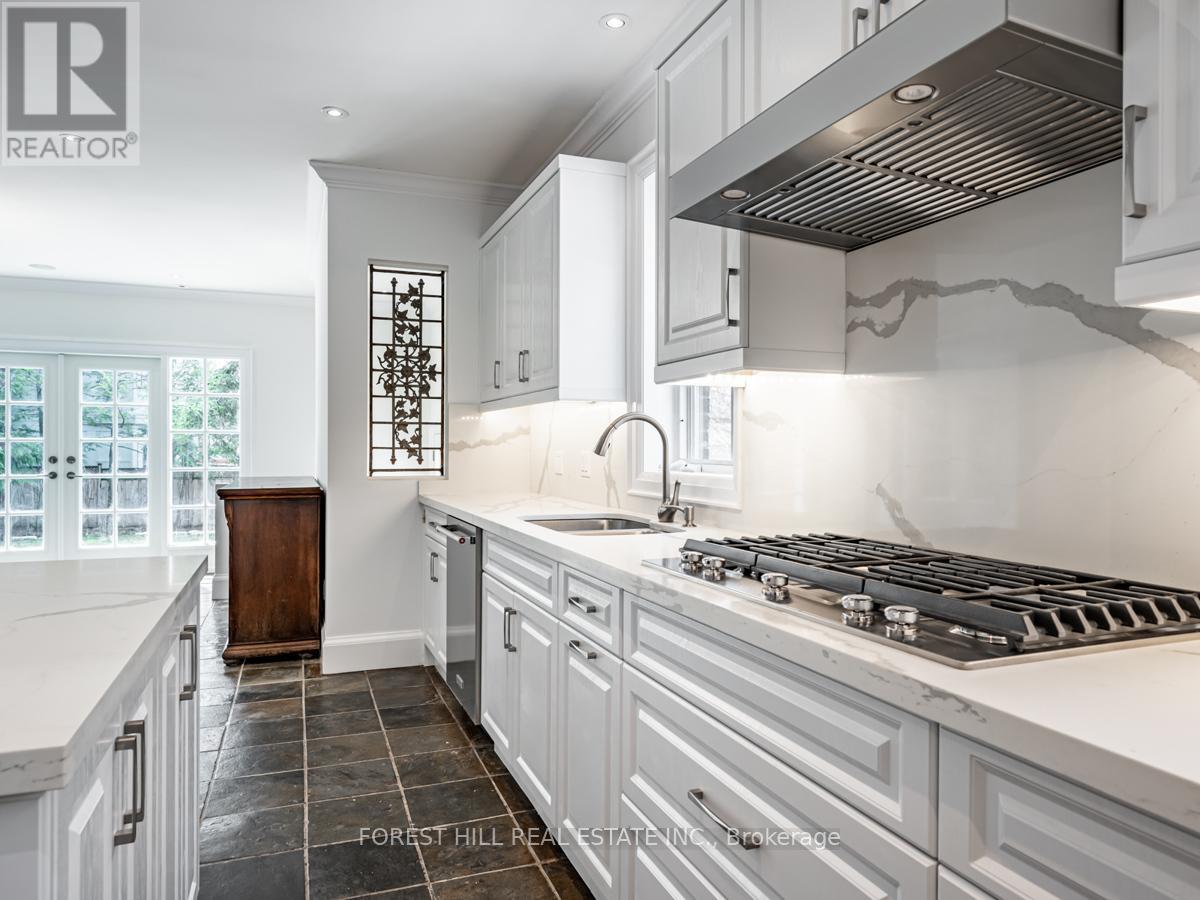 67 Heathdale Road, Toronto (Humewood-Cedarvale), Ontario  M6C 1N1 - Photo 10 - C12590120