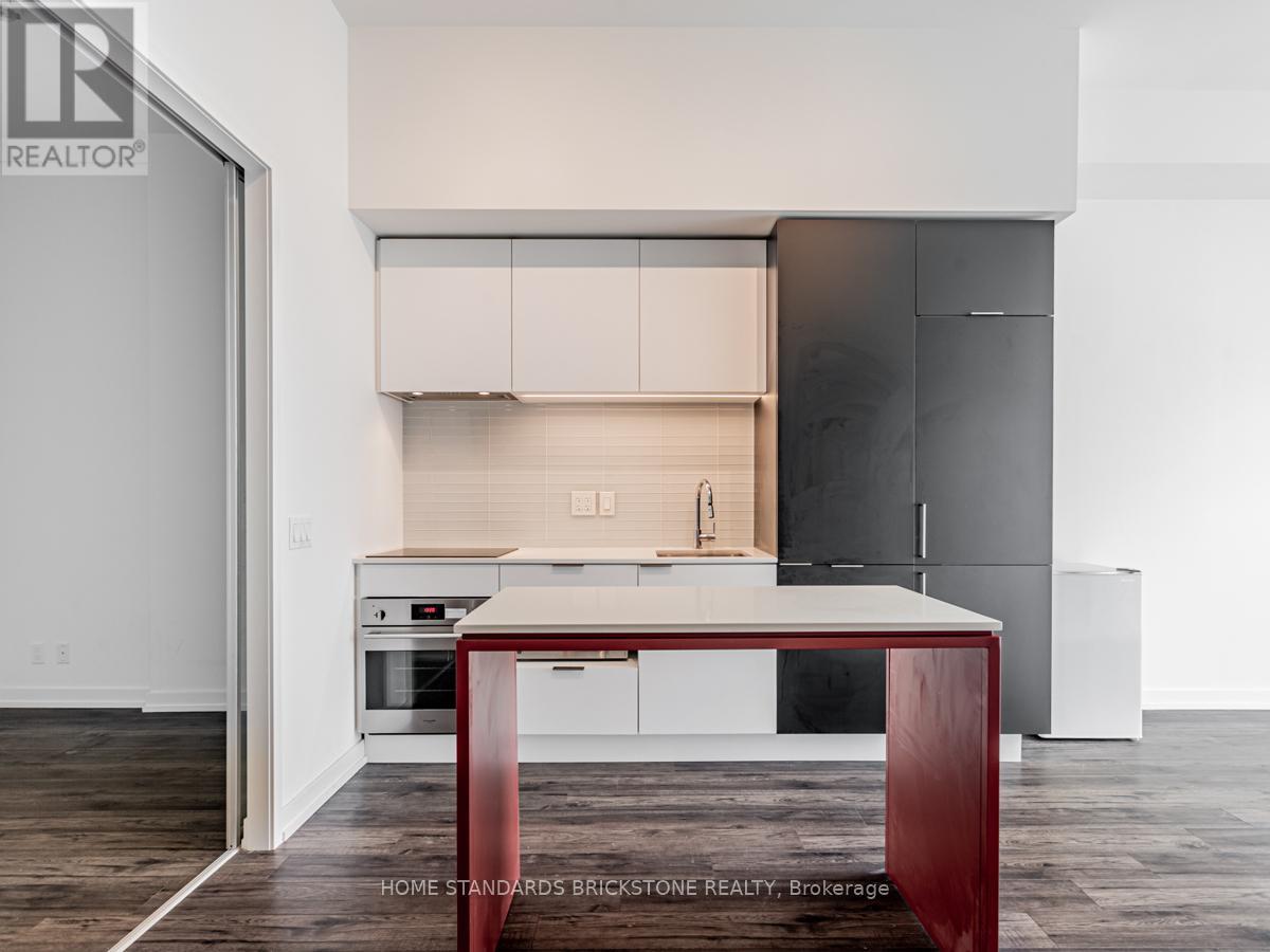 2001 - 33 Helendale Avenue, Toronto (Yonge-Eglinton), Ontario  M4R 0A4 - Photo 11 - C12590168