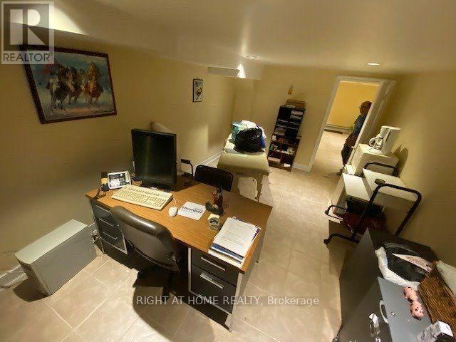 386 Wilson Avenue, Toronto (Clanton Park), Ontario  M3H 1S9 - Photo 10 - C12590172