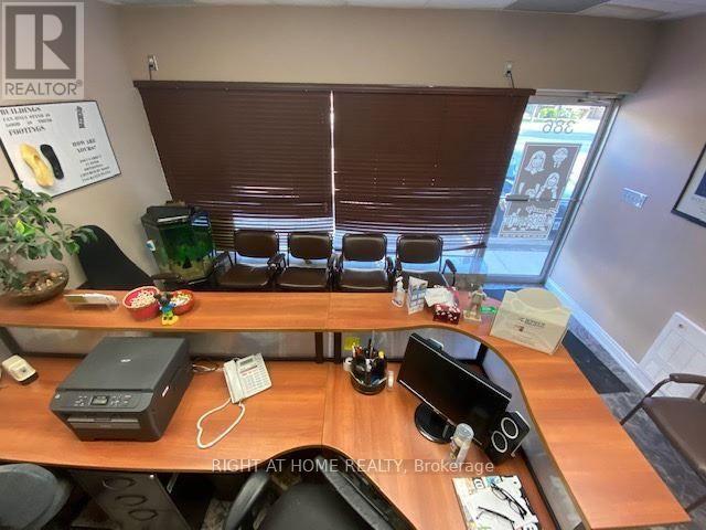 386 Wilson Avenue, Toronto (Clanton Park), Ontario  M3H 1S9 - Photo 2 - C12590172