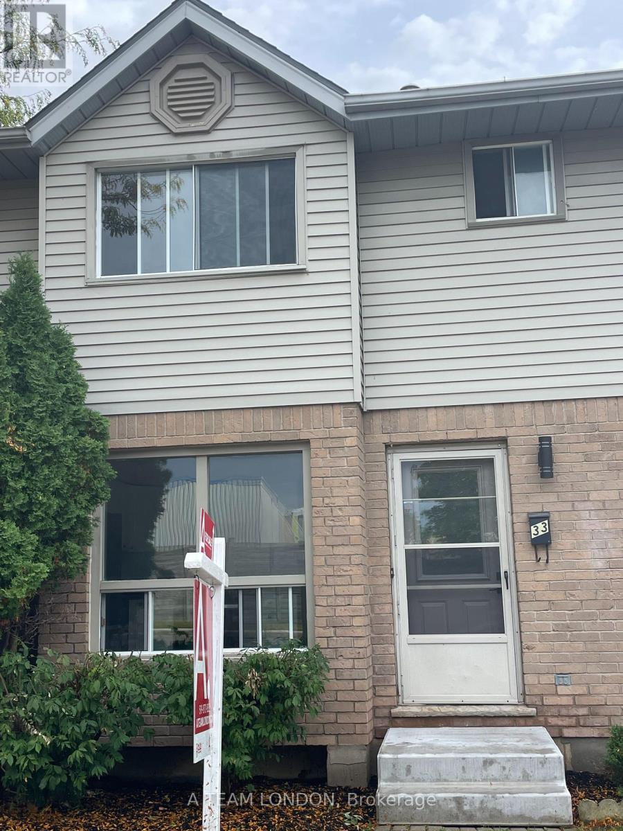 33 - 35 WATERMAN AVENUE, London South, Ontario