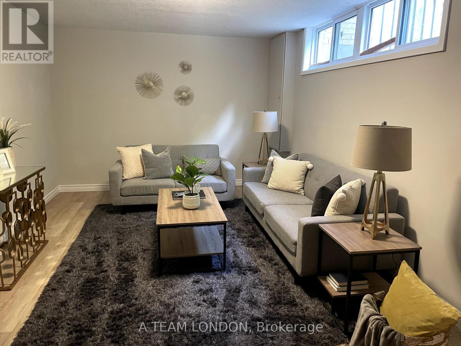 44 - 355 Sandringham Crescent, London South, Ontario N6C 5K3 - Photo 22 - X12434190