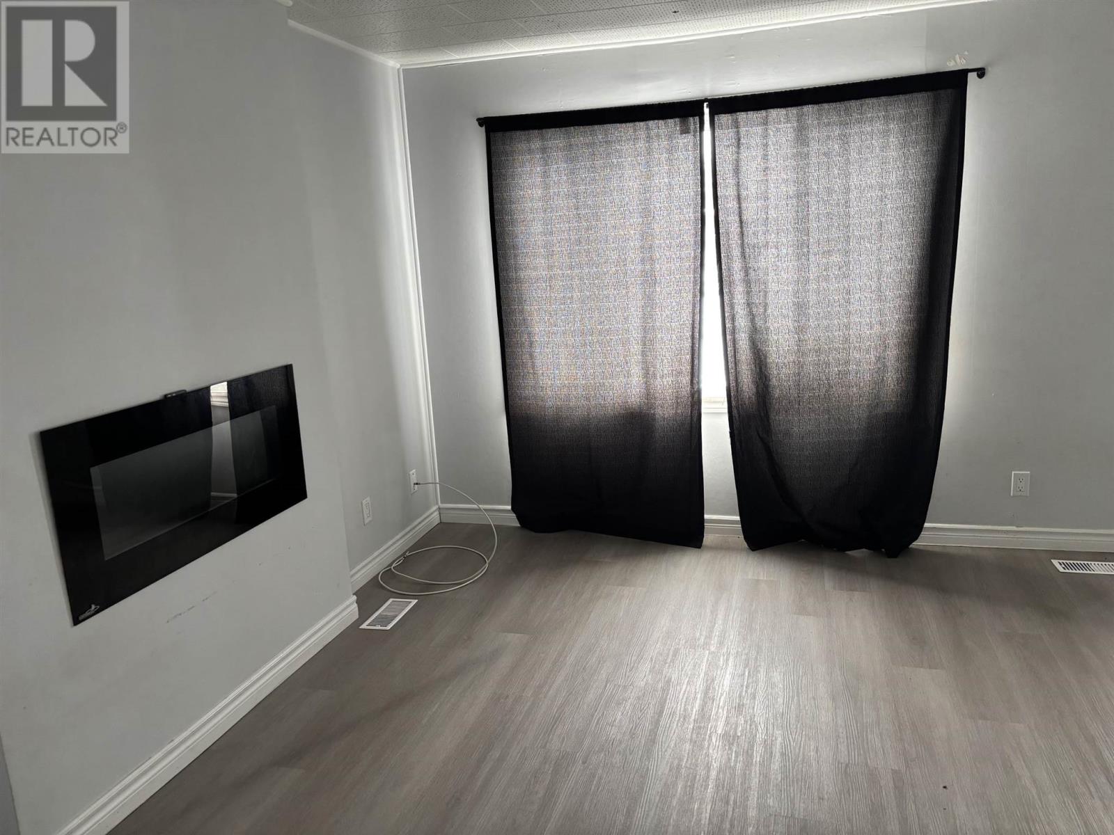 254 Goulais Ave, Sault Ste. Marie, Ontario P6C 4Z9 - Photo 4 - SM251142