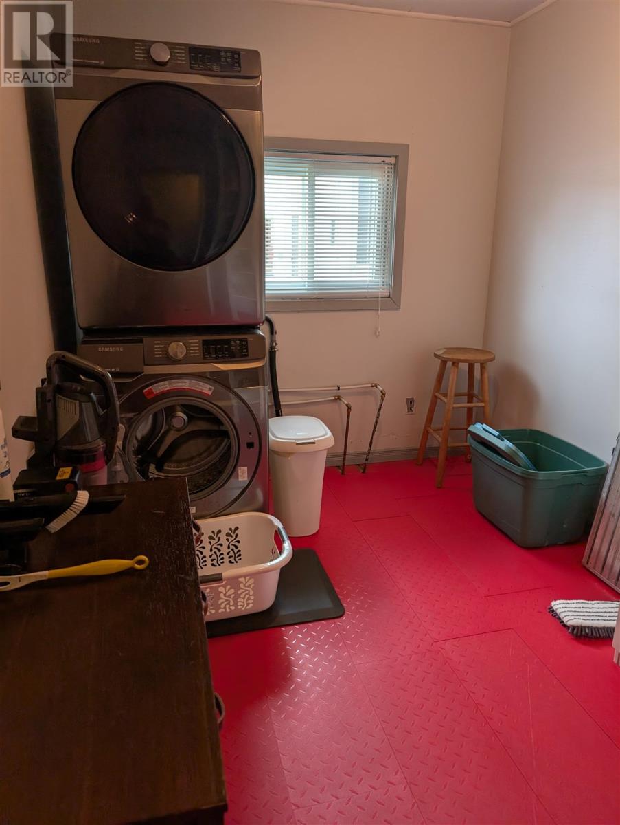 59 Winston Rd, Wawa, Ontario P0S 1K0 - Photo 15 - SM252432