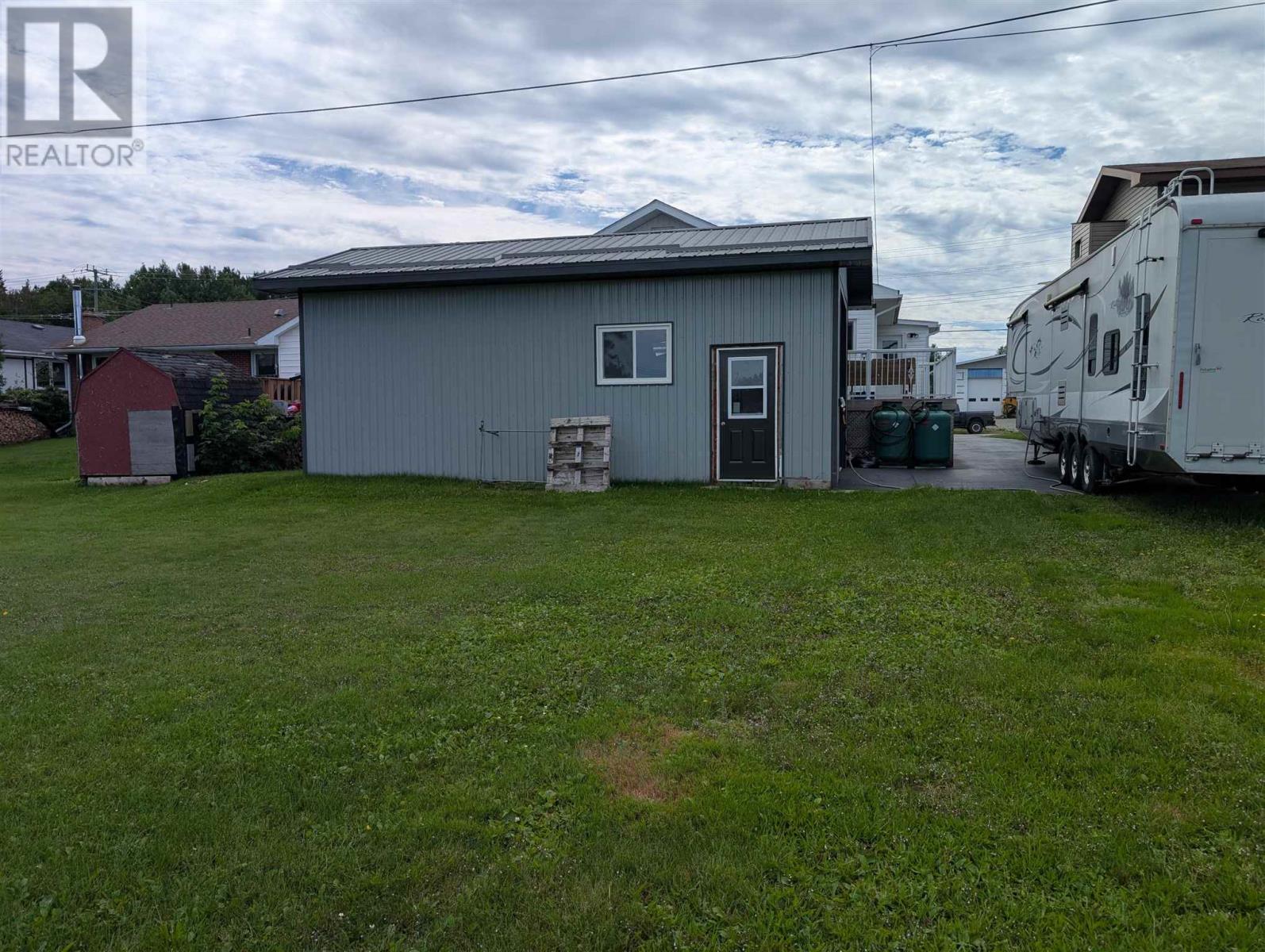 59 Winston Rd, Wawa, Ontario P0S 1K0 - Photo 41 - SM252432