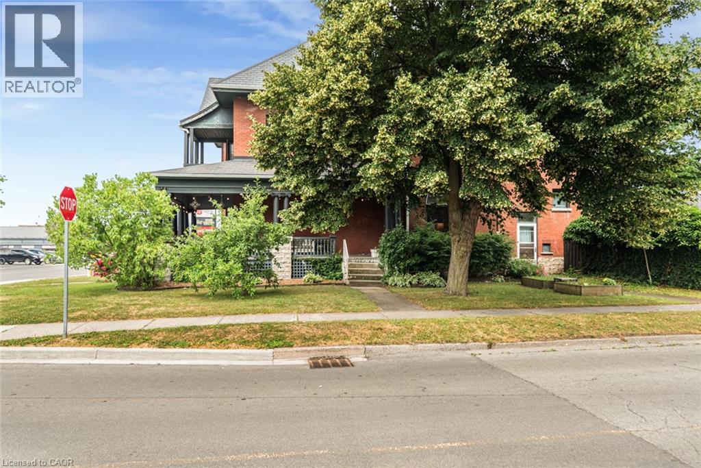 225 Broad Street E, Dunnville, Ontario  N1A 1G1 - Photo 6 - 40742566