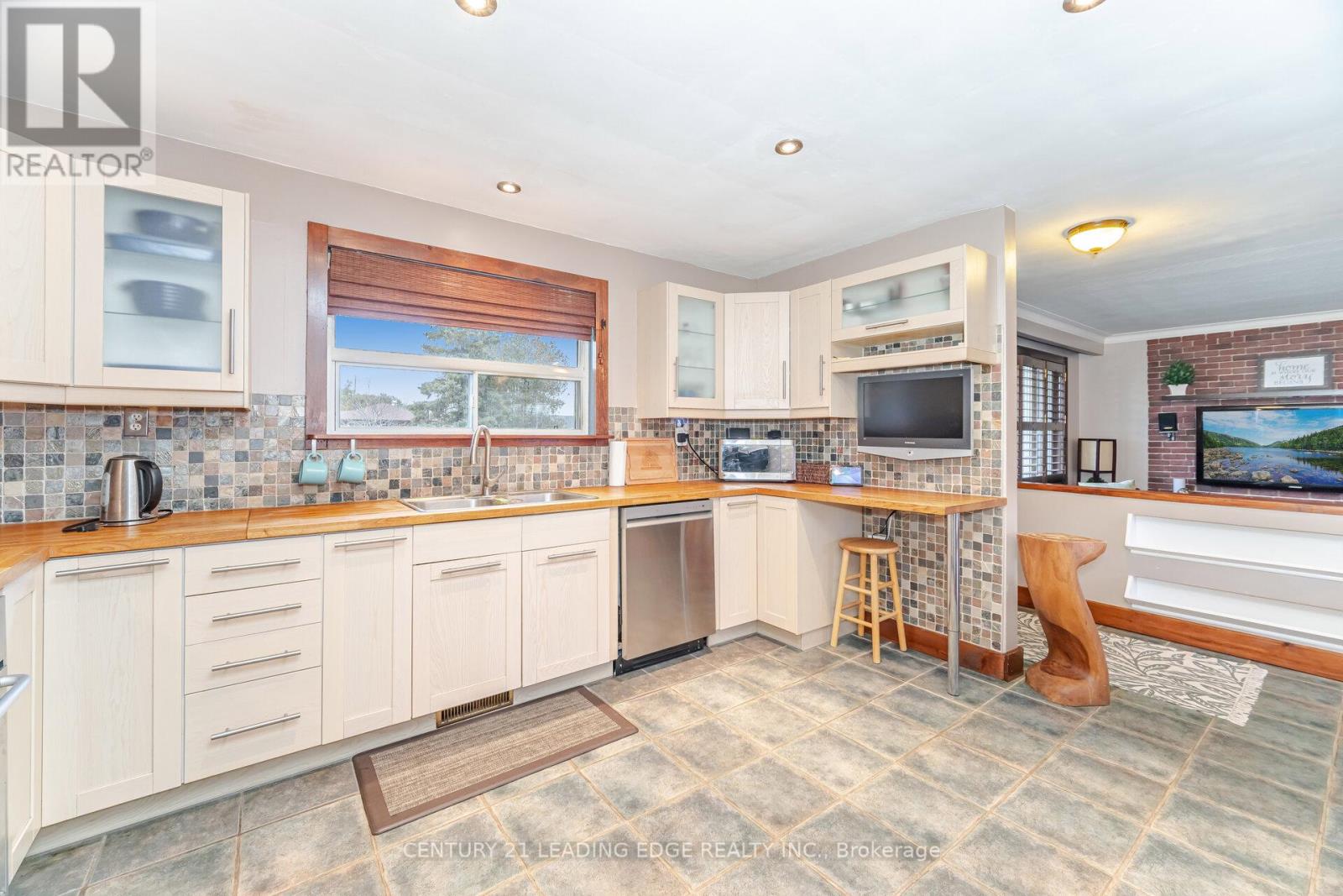 29 Joyce Boulevard, Whitchurch-Stouffville, Ontario  L4A 4N4 - Photo 17 - N12590112