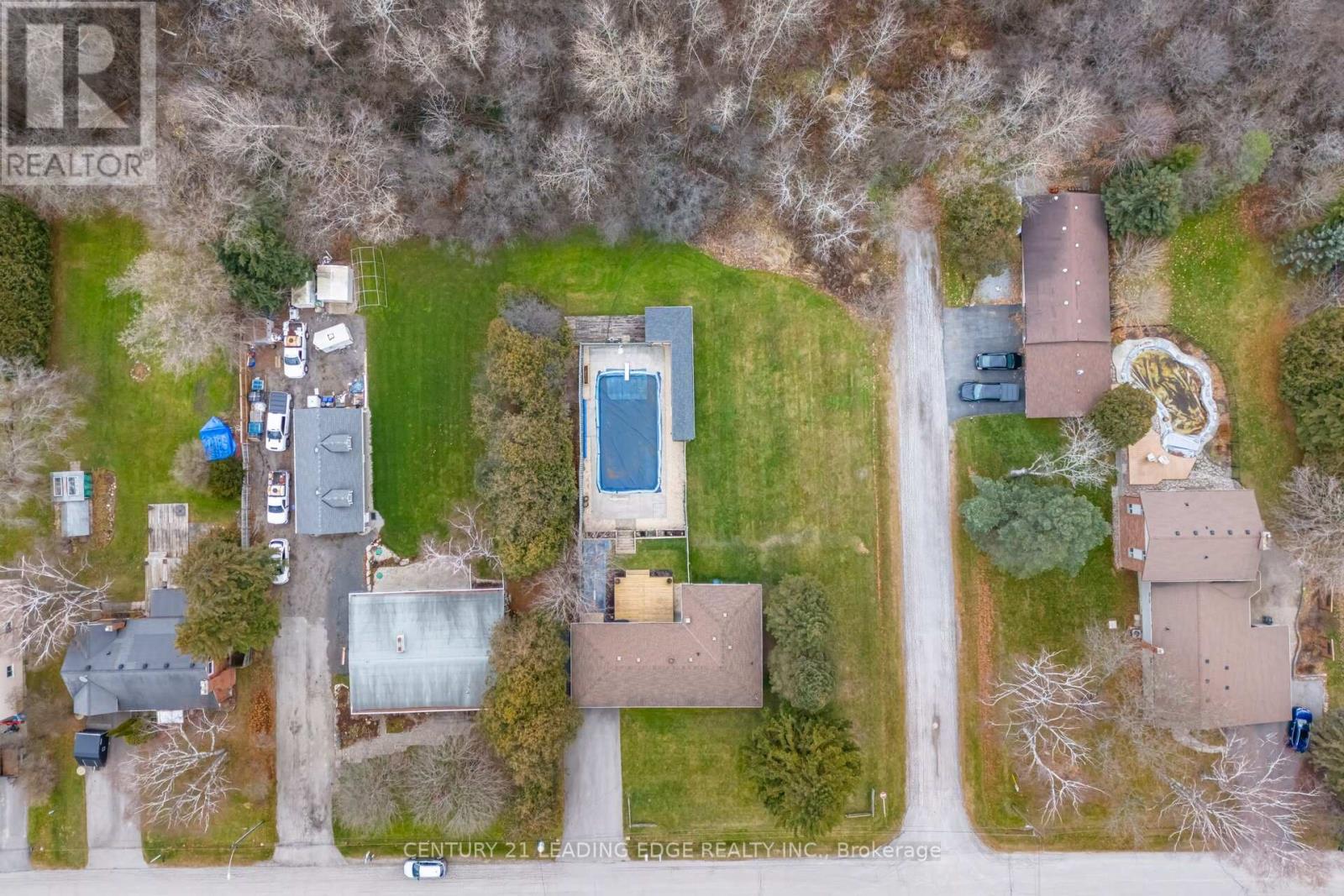 29 Joyce Boulevard, Whitchurch-Stouffville, Ontario  L4A 4N4 - Photo 2 - N12590112