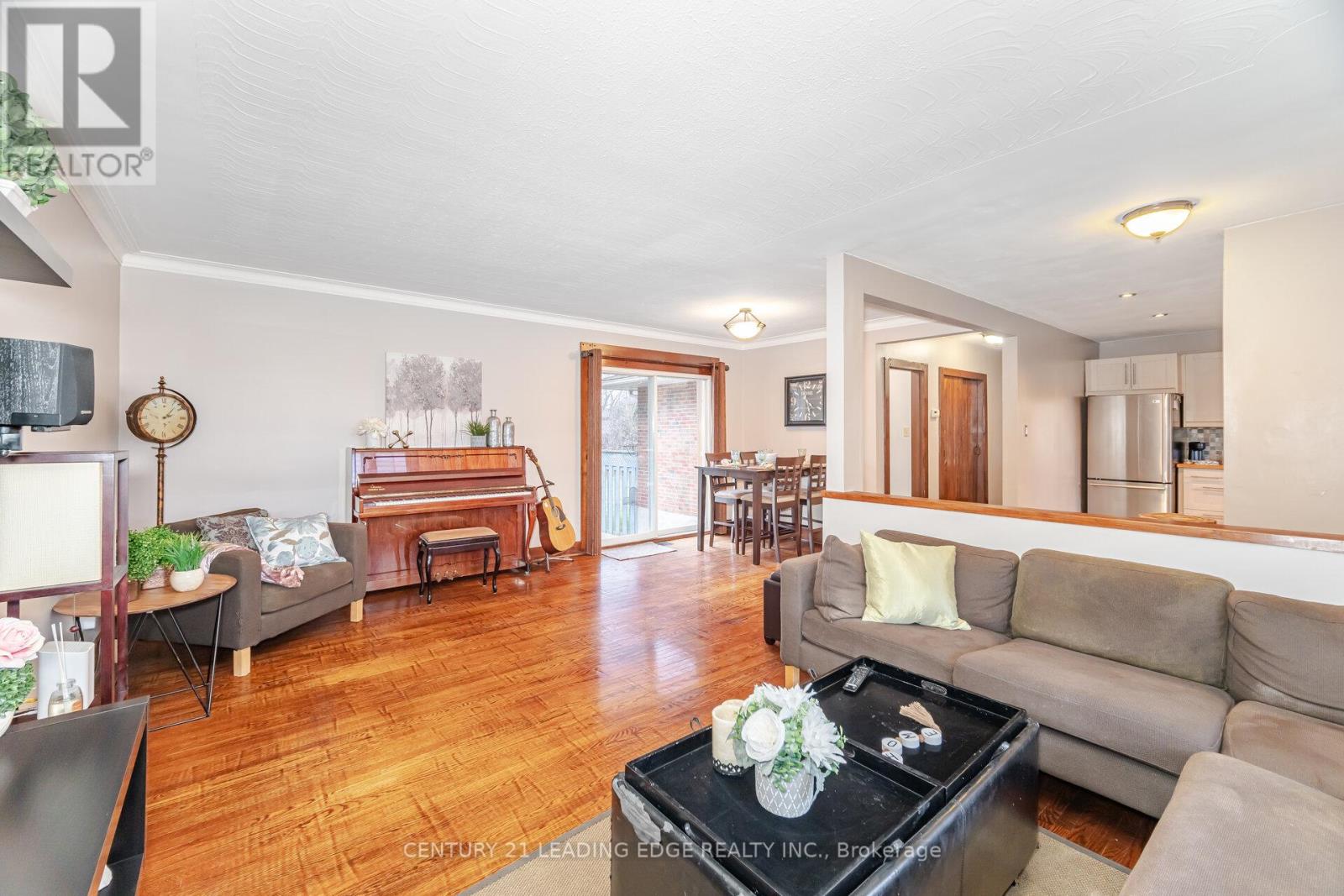 29 Joyce Boulevard, Whitchurch-Stouffville, Ontario  L4A 4N4 - Photo 24 - N12590112