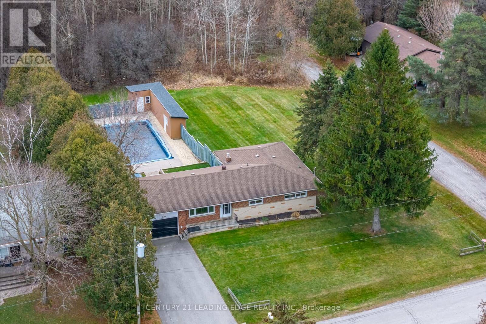 29 Joyce Boulevard, Whitchurch-Stouffville, Ontario  L4A 4N4 - Photo 4 - N12590112