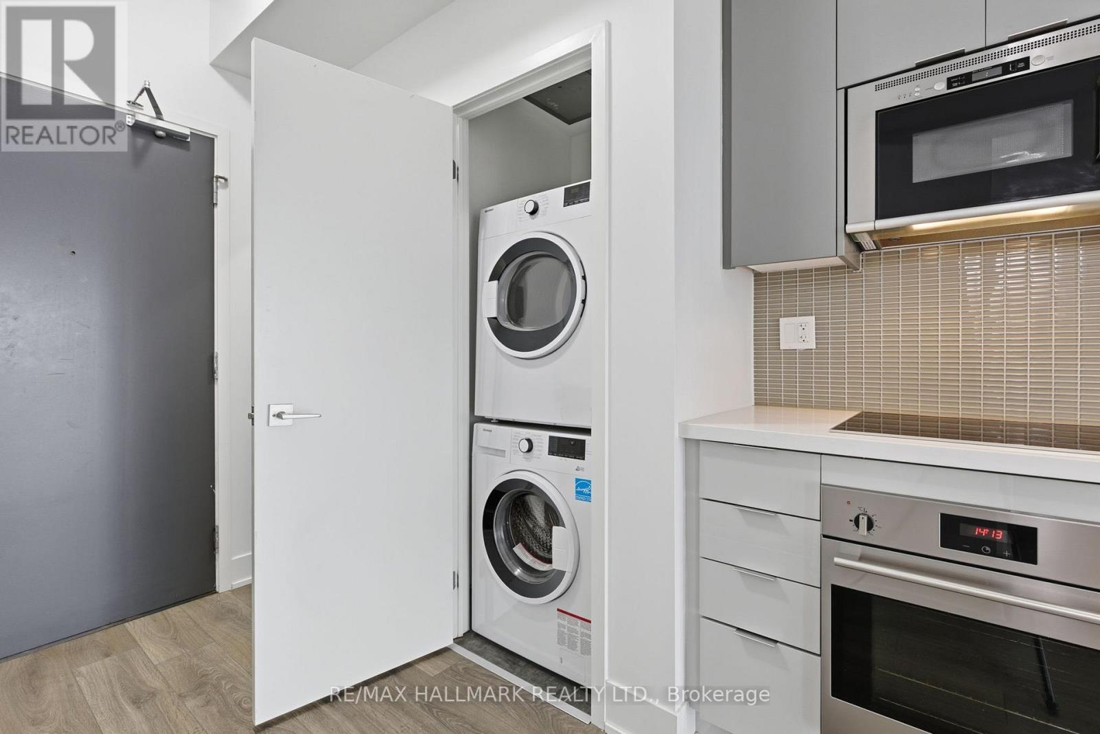 2406 - 2916 Highway 7 Road W, Vaughan (Concord), Ontario  L4K 0K6 - Photo 19 - N12590128