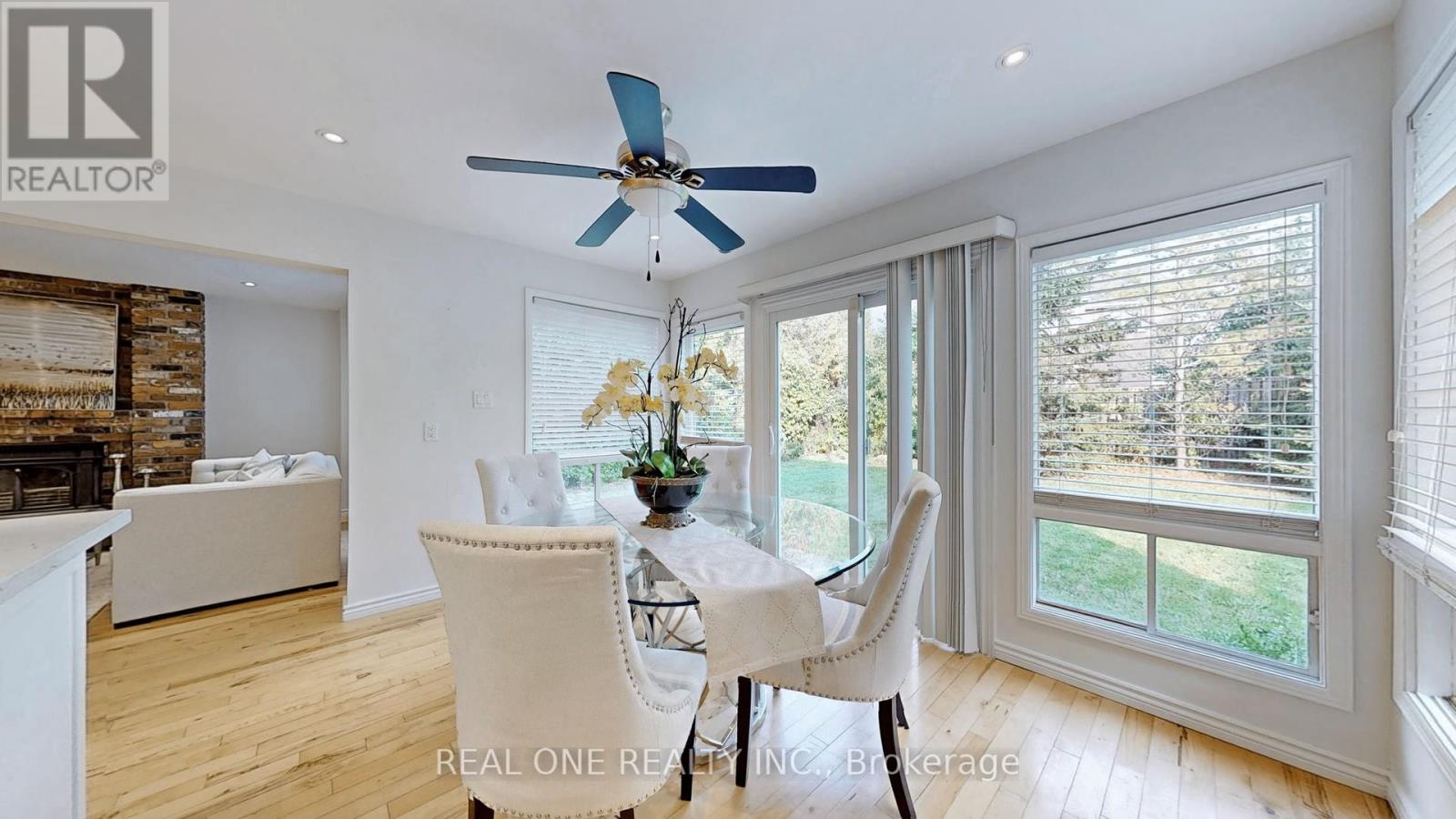 35 Aitken Circle, Markham (Unionville), Ontario  L3R 7L2 - Photo 13 - N12590212