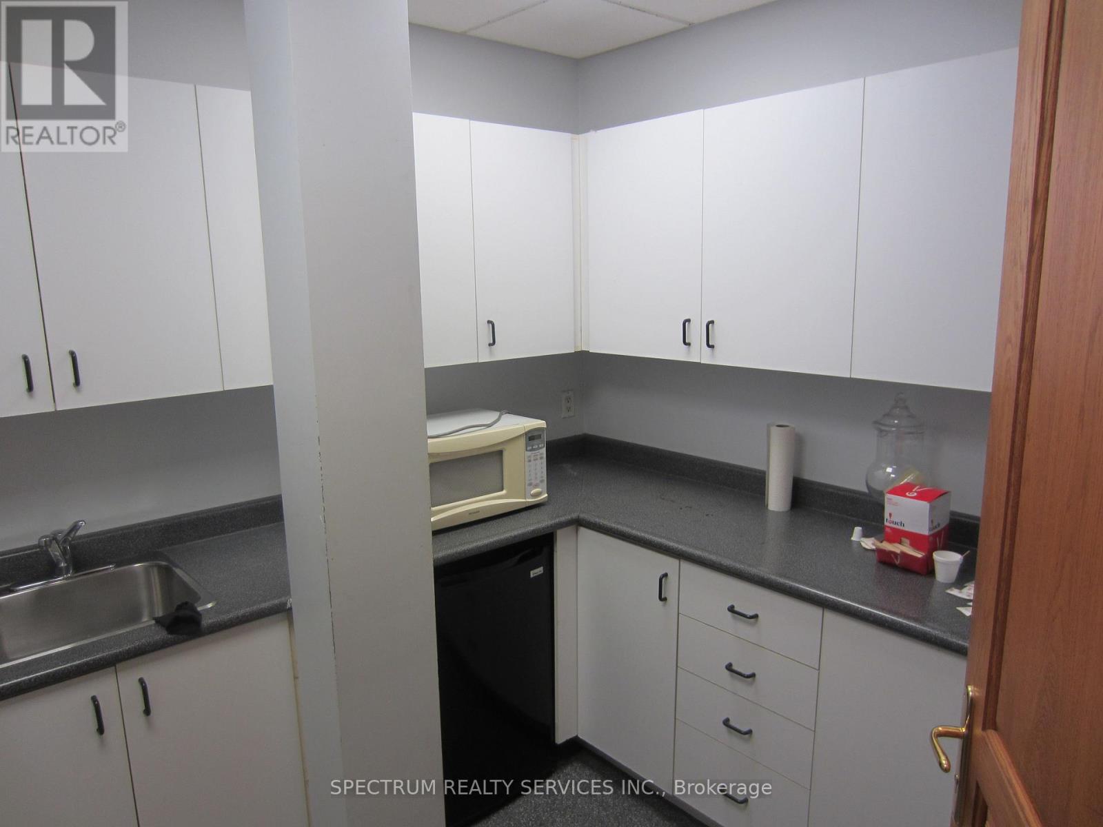 Unit A - 80 Caulauren Road, Vaughan (East Woodbridge), Ontario  L4L 7Z5 - Photo 14 - N12590226