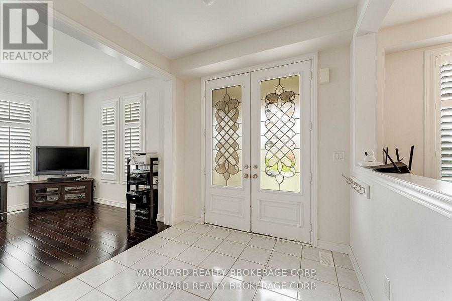 75 Treetops Boulevard, New Tecumseth, Ontario  L9R 0L8 - Photo 16 - N12590230