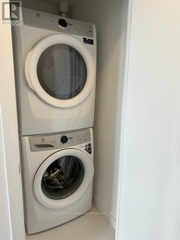 2707 - 8 Olympic Garden Drive, Toronto (Newtonbrook East), Ontario  M2M 0B9 - Photo 12 - C12574762