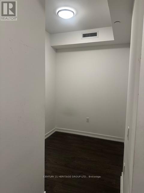 2707 - 8 Olympic Garden Drive, Toronto (Newtonbrook East), Ontario  M2M 0B9 - Photo 7 - C12574762