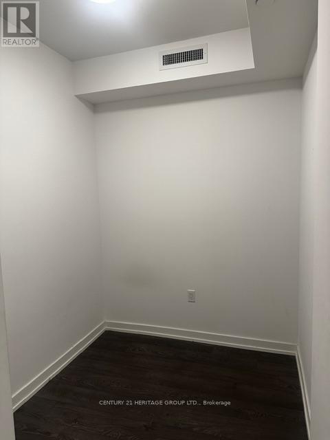 2707 - 8 Olympic Garden Drive, Toronto (Newtonbrook East), Ontario  M2M 0B9 - Photo 6 - C12574762