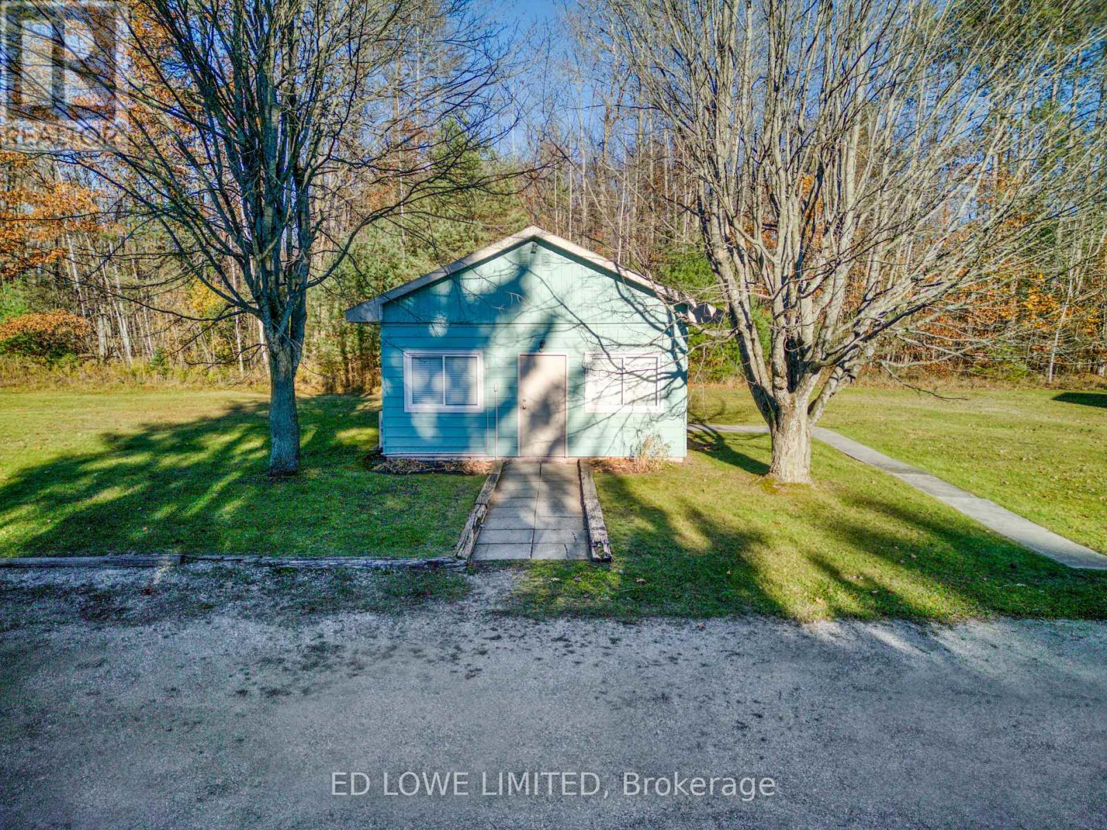 3761 Horseshoe Valley Road W, Springwater, Ontario L9X 1E8 - Photo 14 - S12590110