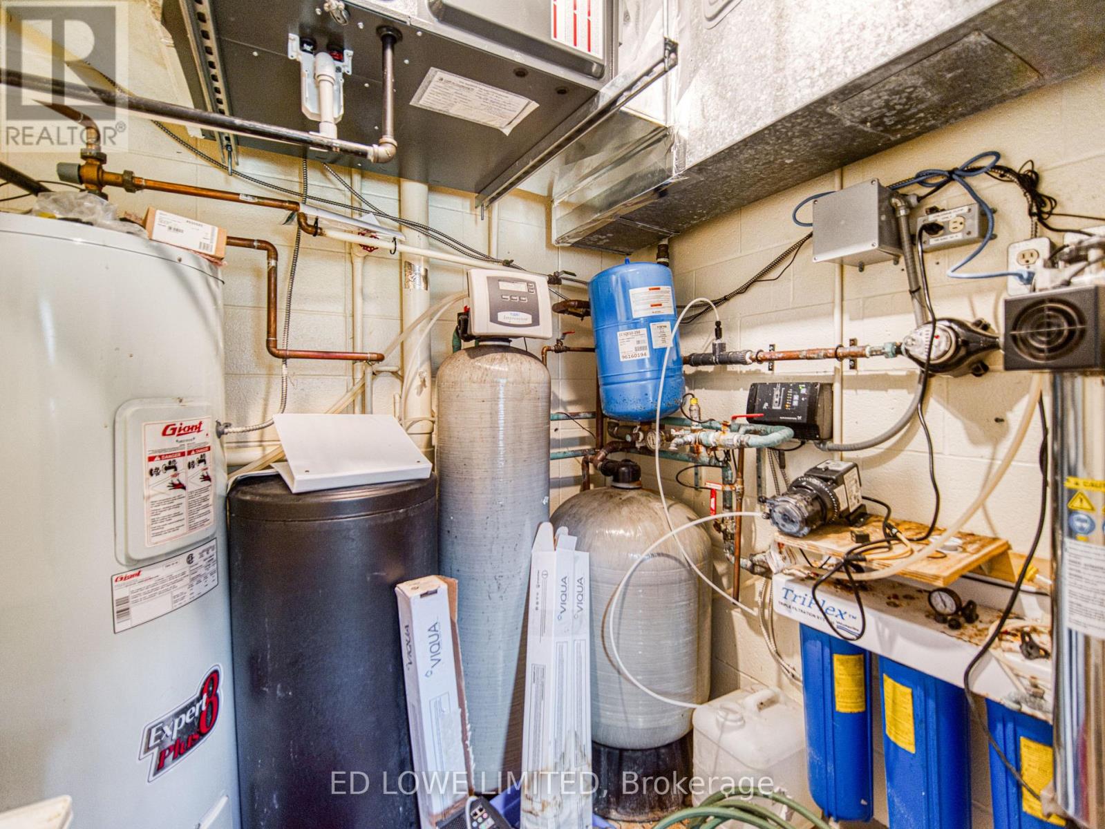 3761 Horseshoe Valley Road W, Springwater, Ontario L9X 1E8 - Photo 35 - S12590110