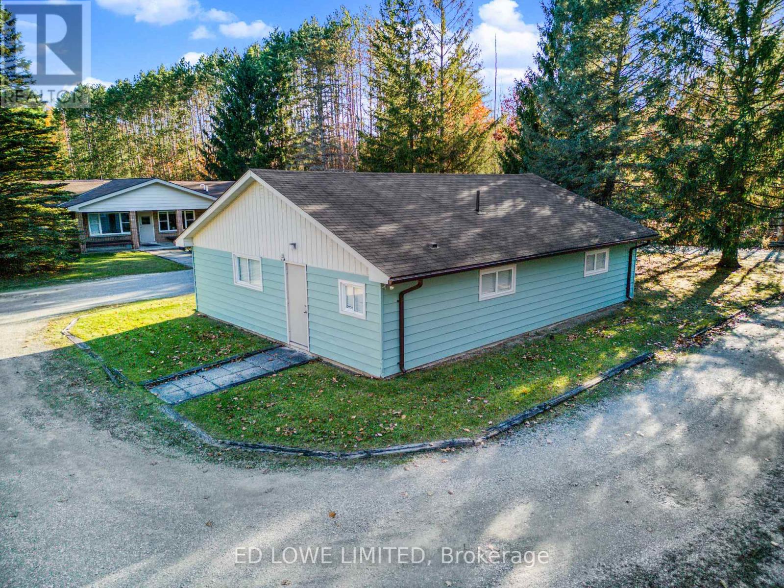 3761 Horseshoe Valley Road W, Springwater, Ontario L9X 1E8 - Photo 12 - S12590114