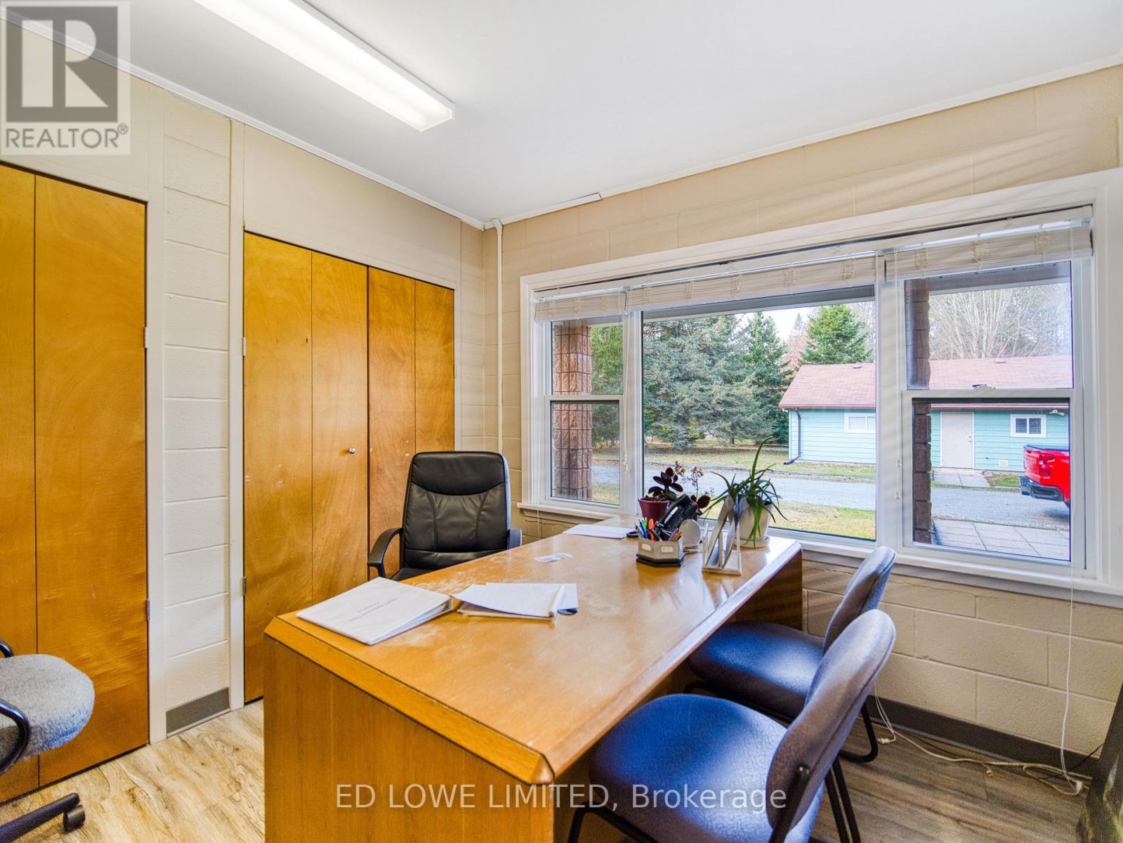 3761 Horseshoe Valley Road W, Springwater, Ontario L9X 1E8 - Photo 26 - S12590114