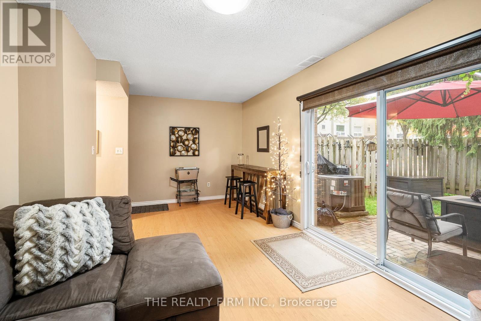 67 - 1990 Wavell Street, London East, Ontario  N5V 4N5 - Photo 5 - X12590354