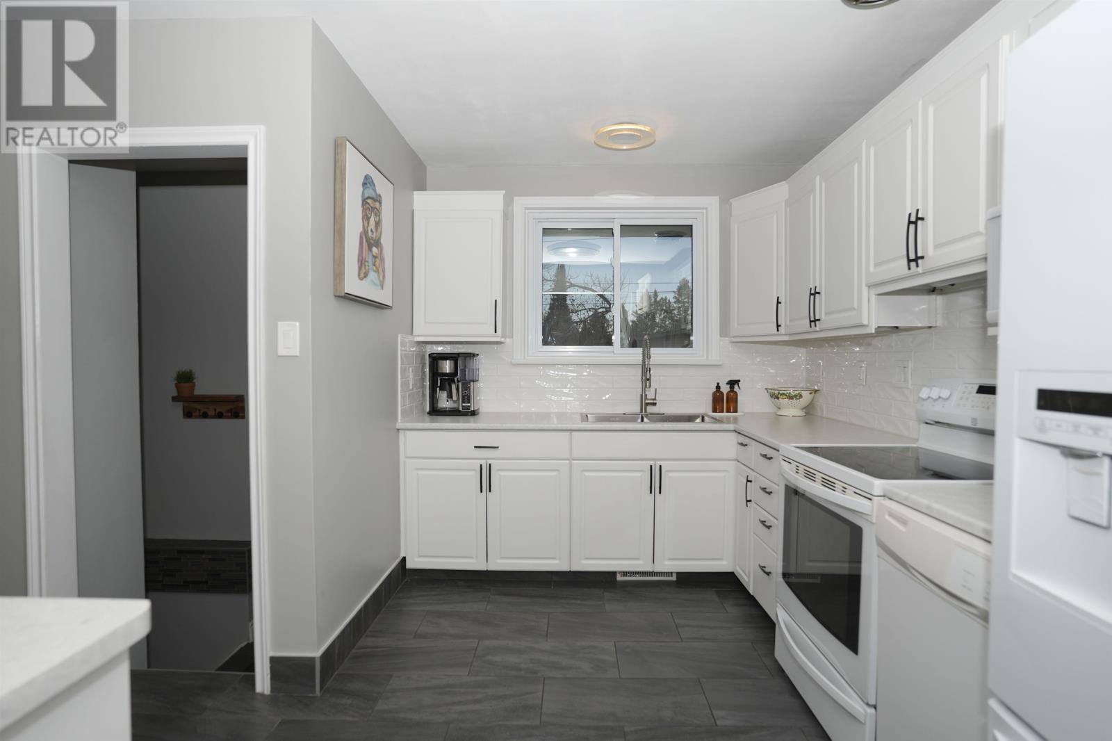 121 Walsh St W, Thunder Bay, Ontario P7E 4W5 - Photo 10 - TB253539