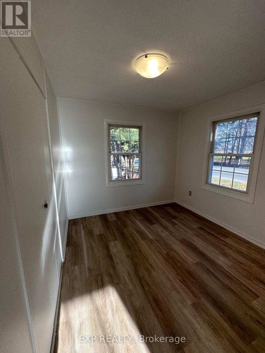 954 Fisher Avenue, Ottawa, Ontario  K1Z 6P4 - Photo 5 - X12590424