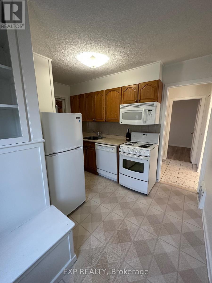 954 Fisher Avenue, Ottawa, Ontario  K1Z 6P4 - Photo 9 - X12590424