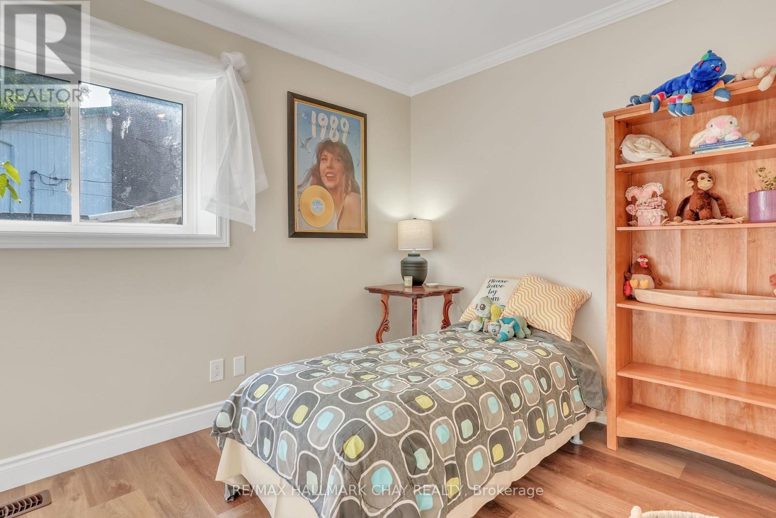 15 Viel Street, Penetanguishene, Ontario  L9M 1H8 - Photo 20 - S12366172