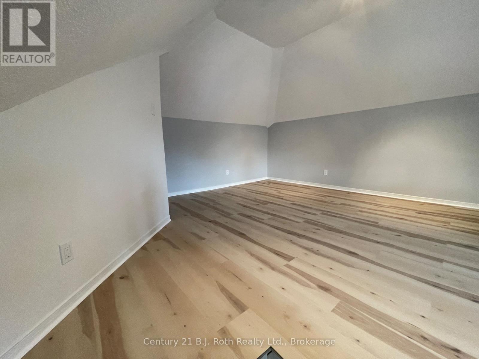 442 Midland Avenue, Midland, Ontario L4R 3L3 - Photo 23 - S12384249