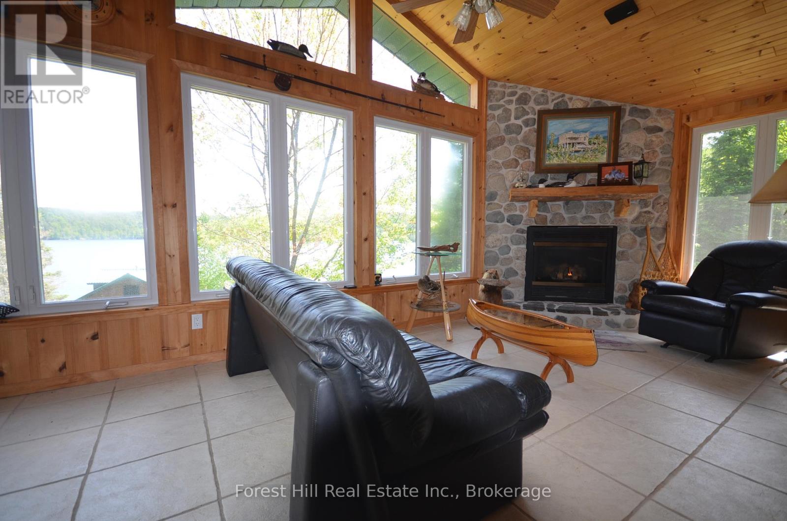 10365 Rabbit, Temagami, Ontario  P0H 2H0 - Photo 29 - X12265696