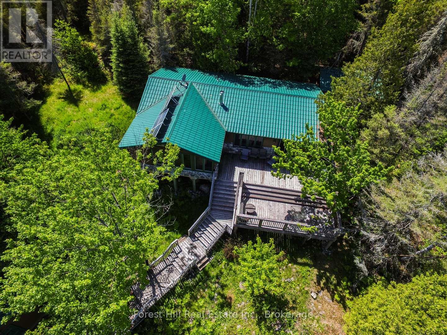 10365 Rabbit, Temagami, Ontario  P0H 2H0 - Photo 4 - X12265696