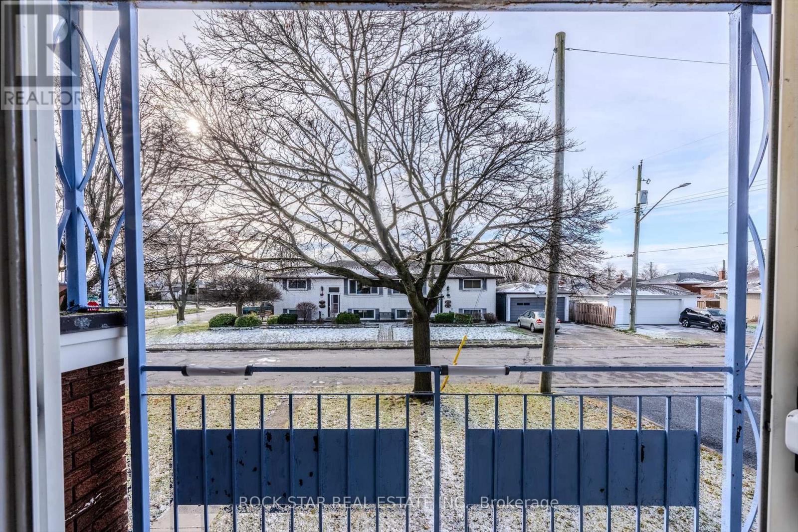 23 Saint Andrews Avenue, Welland, Ontario  L3B 1E2 - Photo 32 - X12440067