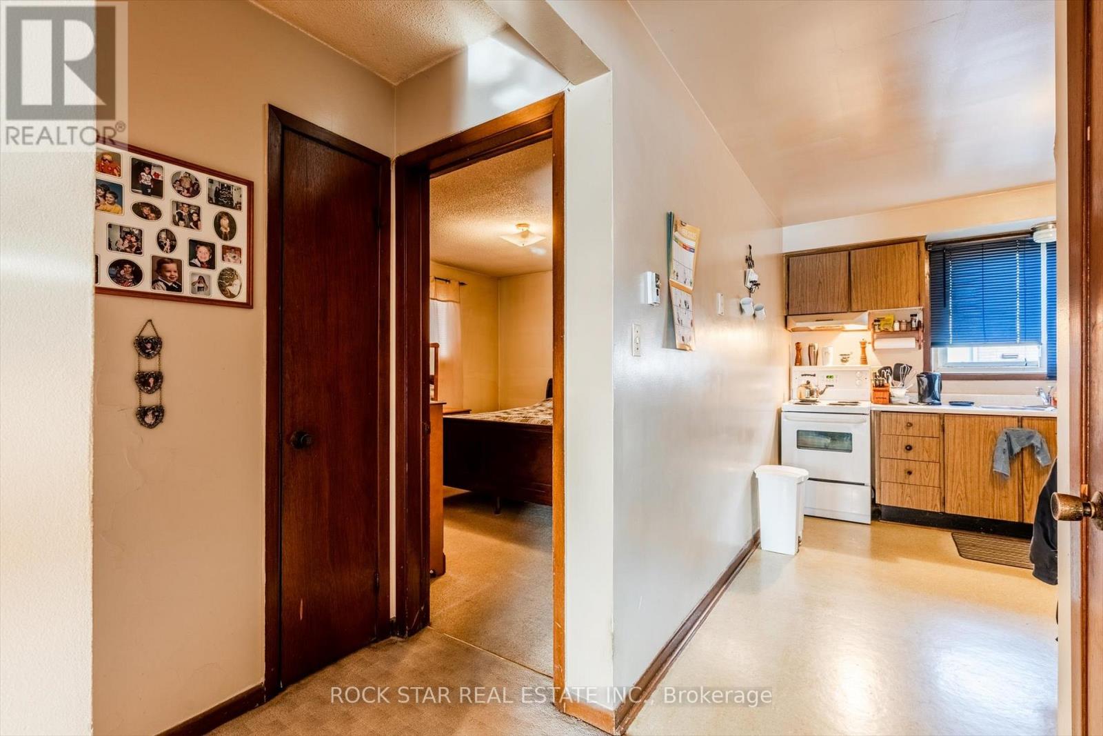 23 Saint Andrews Avenue, Welland, Ontario  L3B 1E2 - Photo 34 - X12440067