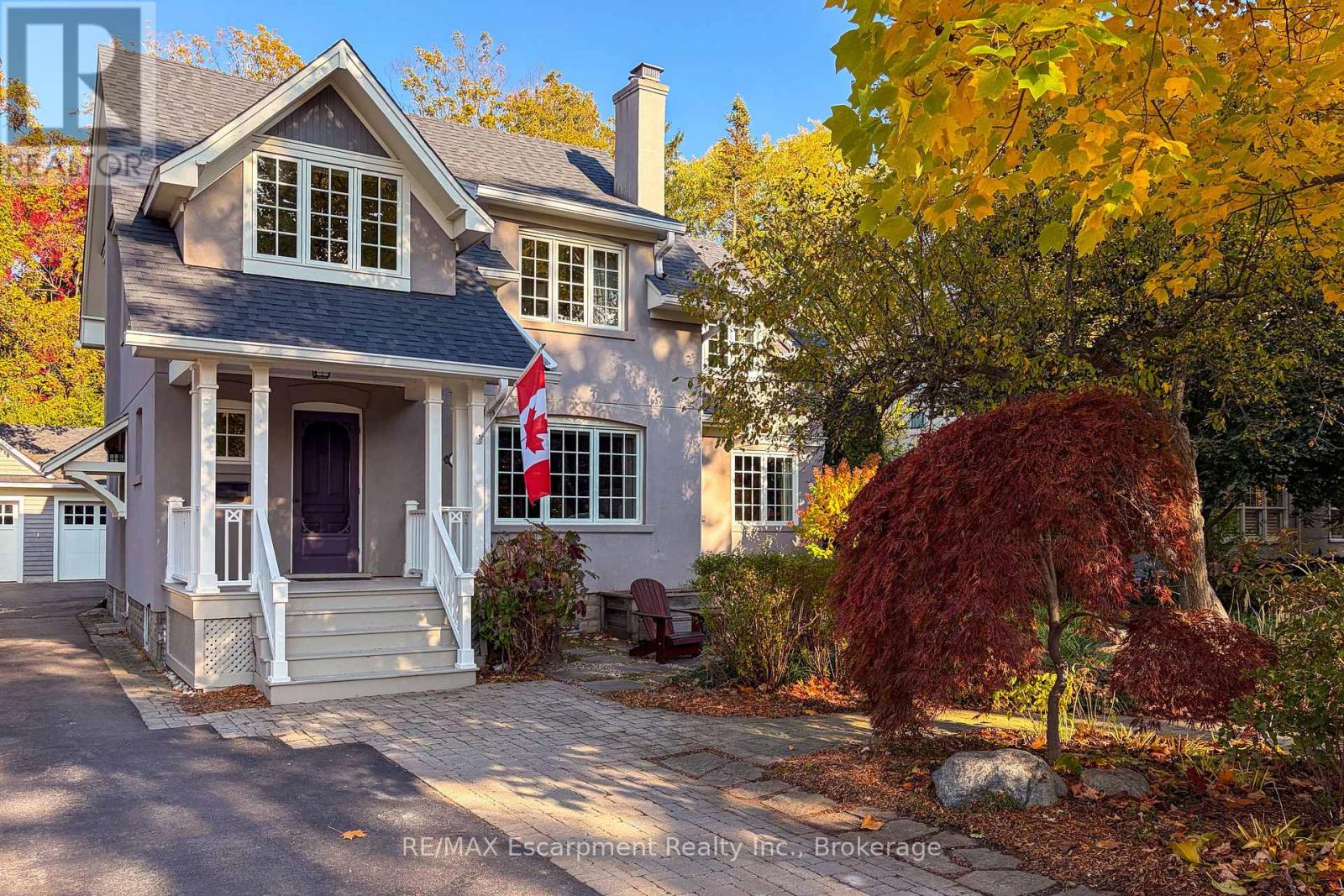 247 Douglas Avenue, Oakville (Oo Old Oakville), Ontario  L6J 3S2 - Photo 35 - W12590500