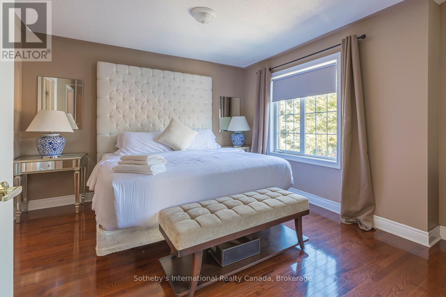 2472 Upper Valley Crescent, Oakville (Ro River Oaks), Ontario  L6H 7P2 - Photo 10 - W12590512