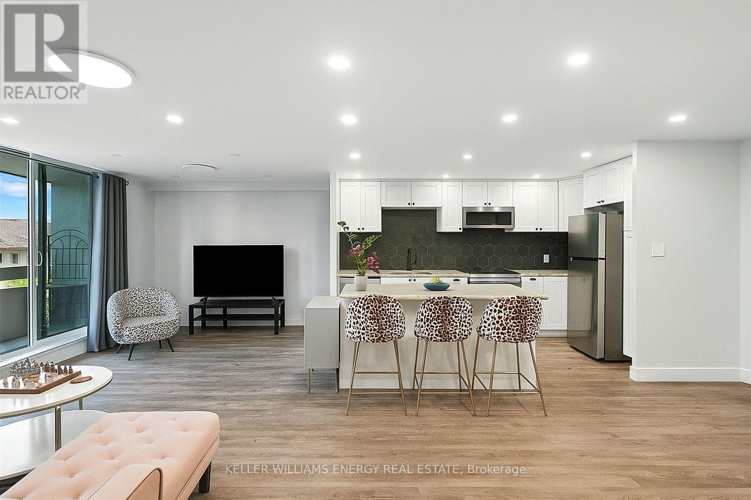 501 - 1210 Radom Street, Pickering, Ontario  L1W 2Z3 - Photo 10 - E12411759