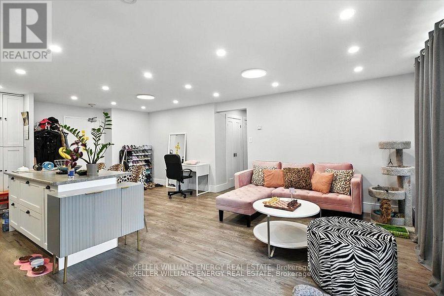 501 - 1210 Radom Street, Pickering, Ontario  L1W 2Z3 - Photo 9 - E12411759